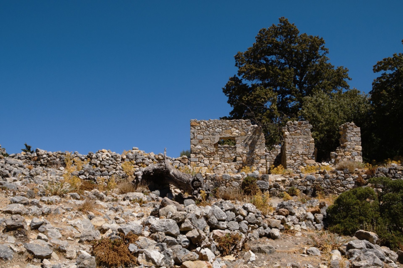 Ruins,Of,The,Old,Greek,Village,Of,Palio,Pyli,On